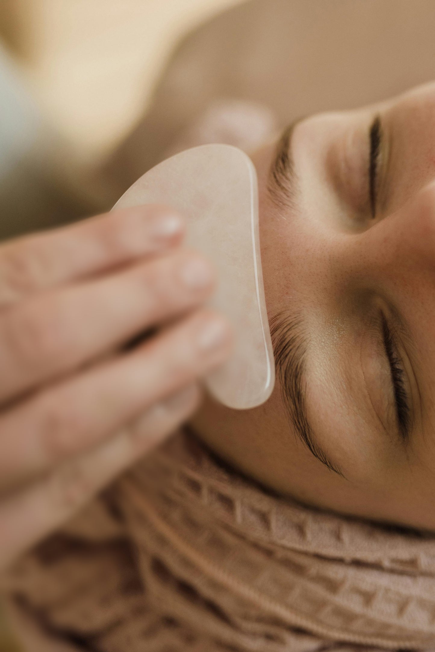 Therapeutic Facial Release – Natural Relief & Rejuvenation