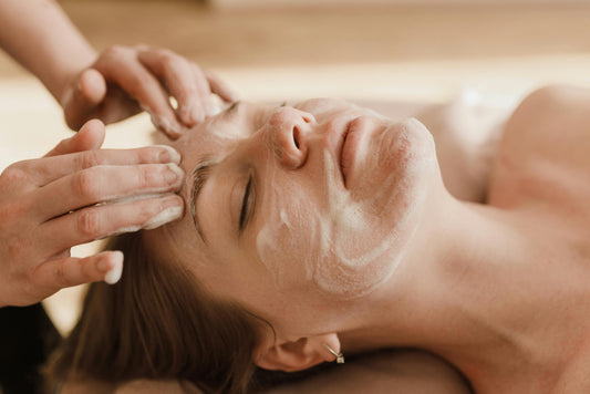 Therapeutic Facial Release – Natural Relief & Rejuvenation